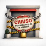 Locale commerciale chiuso per mancanza di agibilità con sigilli, catene e cartello di chiusura